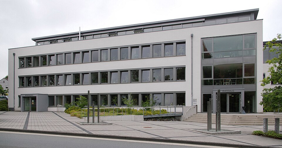 Dach-Fachbetriebe in Kirchlengern: Rathaus