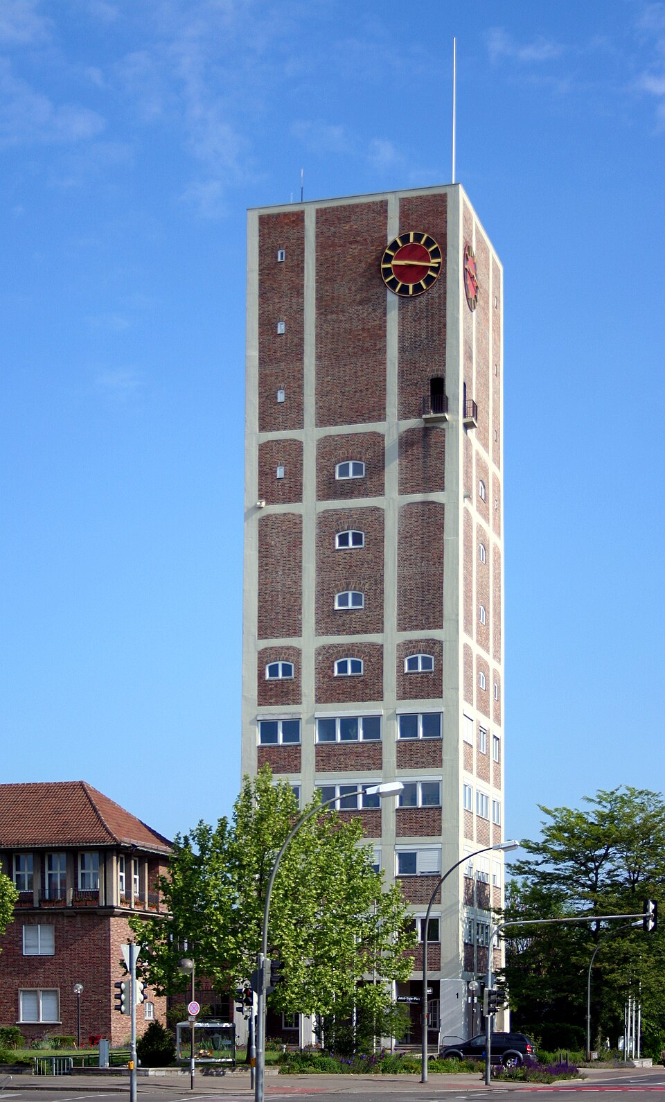 Dach-Fachbetriebe in Kornwestheim: Rathaus – Foto: MSeses Dach-Fachbetriebe in Kornwestheim: Rathaus