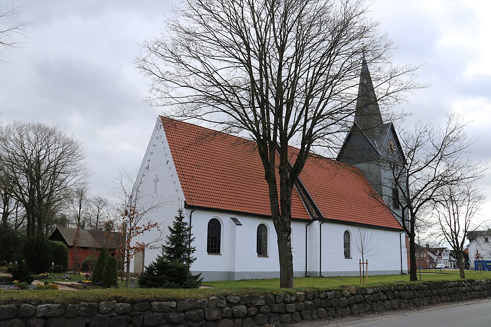 Dach-Fachbetriebe in Kropp: Kirche – Foto: Mef.ellingen Dach-Fachbetriebe in Kropp: Kirche