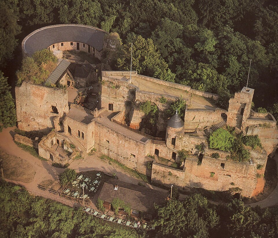Dach-Fachbetriebe in Landstuhl: Burg