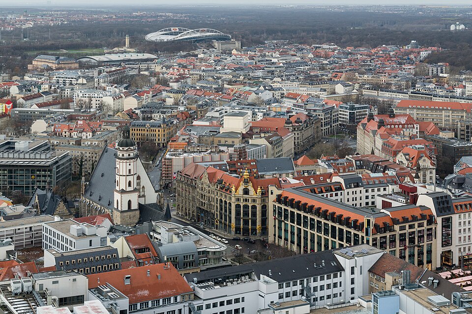 Dach-Fachbetriebe in Leipzig: Innenstadt mit Thomaskirche von Panorama