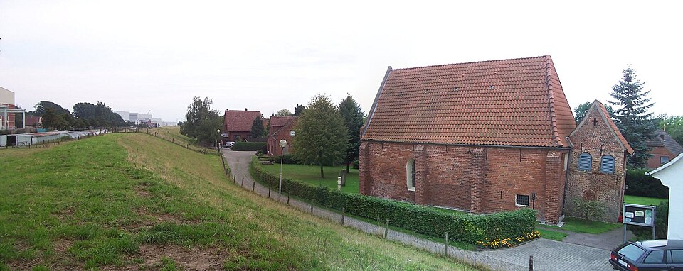 Dach-Fachbetriebe in Lemwerder: Kapelle – Foto: Traveler100 Dach-Fachbetriebe in Lemwerder: Kapelle