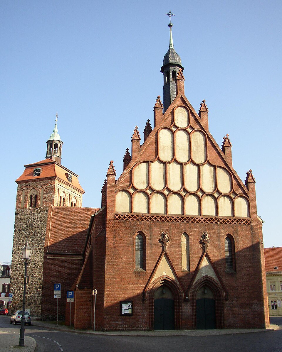 Dach-Fachbetriebe in Luckenwalde: Stadtansicht – Foto: Doris Antony, Berlin Dach-Fachbetriebe in Luckenwalde: Stadtansicht