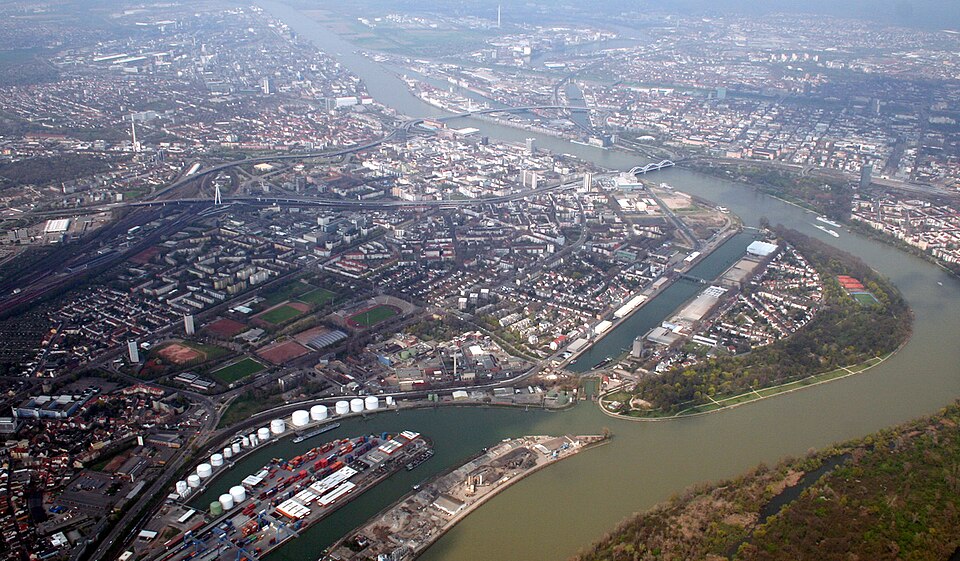 Dach-Fachbetriebe in Ludwigshafen am Rhein: Stadtansicht