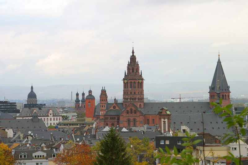 Dach-Fachbetriebe in Mainz: Altstadt – Foto: Martin Bahmann Dach-Fachbetriebe in Mainz: Altstadt