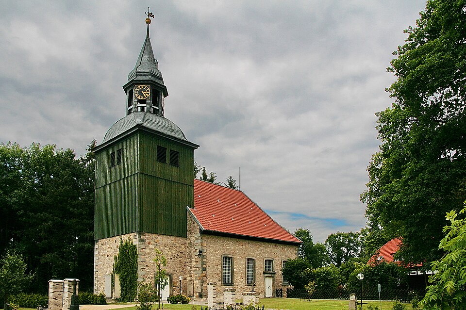 Dach-Fachbetriebe in Meinersen: St.Georg-Kirche – Foto: losch Dach-Fachbetriebe in Meinersen: St.Georg-Kirche