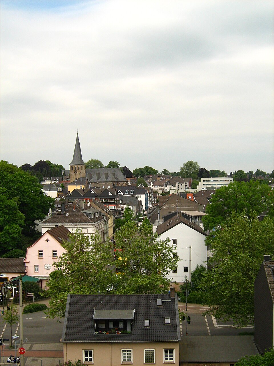 Dach-Fachbetriebe in Mettmann: Stadtansicht – Foto: Nils Siebert Dach-Fachbetriebe in Mettmann: Stadtansicht