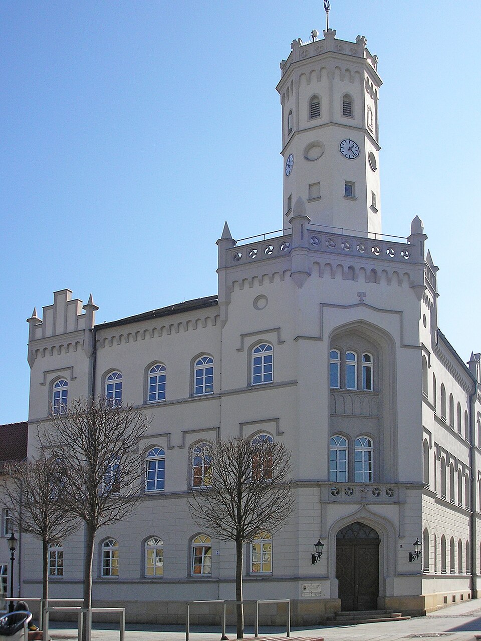 Dach-Fachbetriebe in Meuselwitz: Rathaus – Foto: Michael Sander Dach-Fachbetriebe in Meuselwitz: Rathaus
