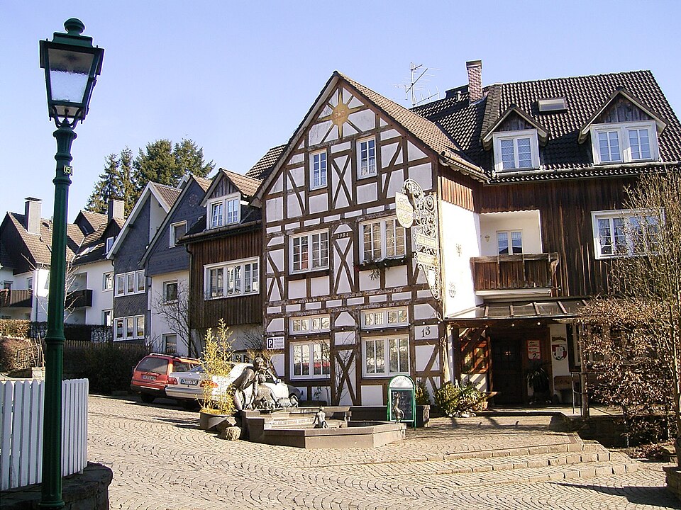 Dach-Fachbetriebe in Morsbach: Stadtansicht – Foto: Frank Vincentz Dach-Fachbetriebe in Morsbach: Stadtansicht