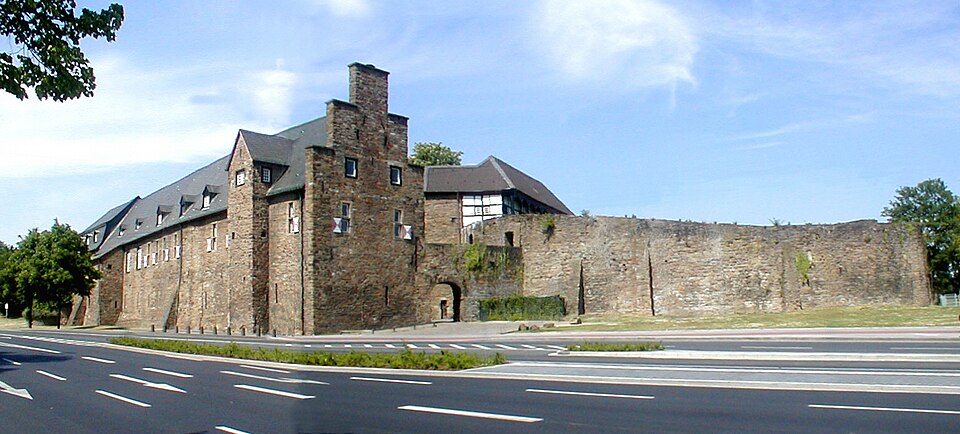 Dach-Fachbetriebe in Mülheim an der Ruhr: Schloss
