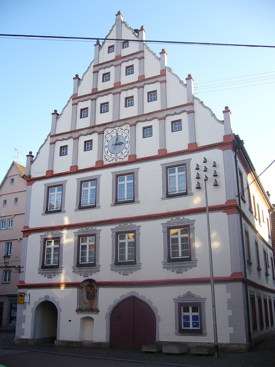 Dach-Fachbetriebe in Munderkingen: Rathaus