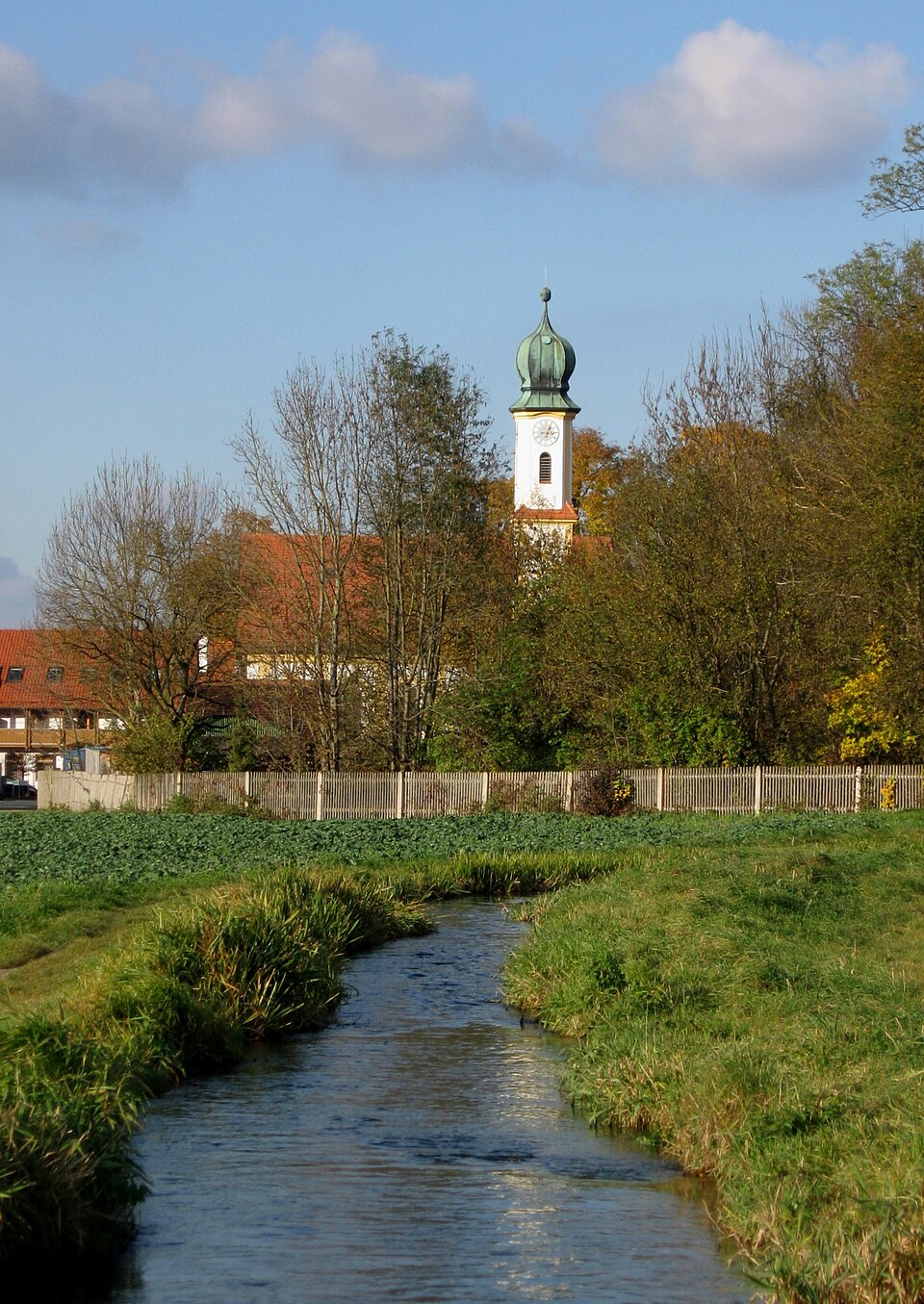 Dach-Fachbetriebe in Neubiberg: Stadtansicht – Foto: Rufus46 Dach-Fachbetriebe in Neubiberg: Stadtansicht