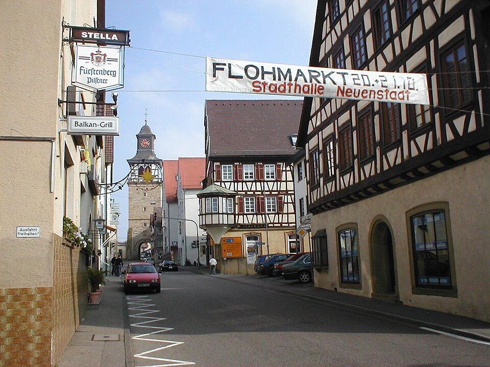 Dach-Fachbetriebe in Neuenstadt am Kocher: Stadtansicht