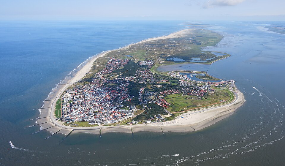 Dach-Fachbetriebe in Norderney: Stadtansicht
