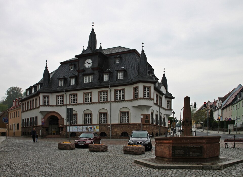 Dach-Fachbetriebe in Nossen: Rathaus – Foto: Norbert Kaiser Dach-Fachbetriebe in Nossen: Rathaus
