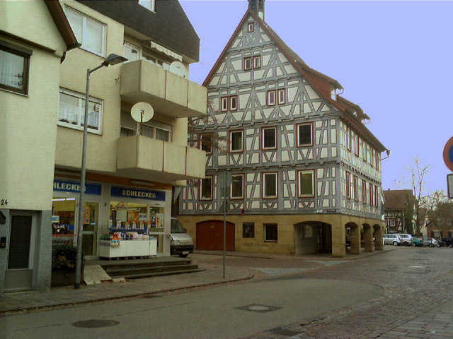 Dach-Fachbetriebe in Oberstenfeld: Rathaus