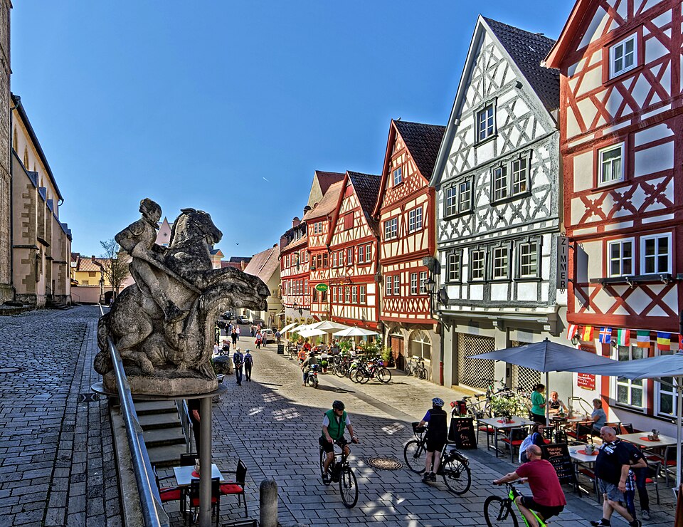 Dach-Fachbetriebe in Ochsenfurt: Stadtansicht