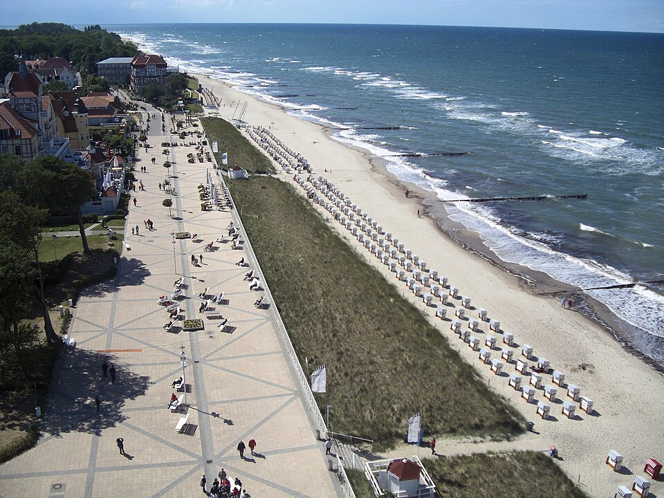 Dach-Fachbetriebe in Ostseebad Kühlungsborn: Strandpromenade