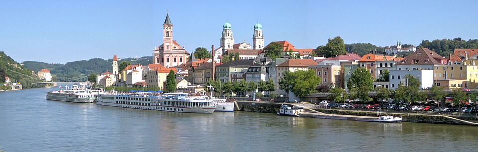Dach-Fachbetriebe in Passau: Altstadt Panorama – Foto: Aconcagua Dach-Fachbetriebe in Passau: Altstadt Panorama