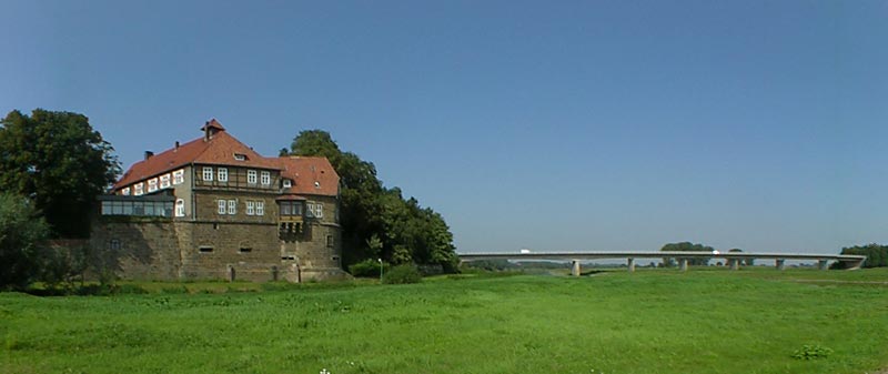 Dach-Fachbetriebe in Petershagen: SCHLOSS