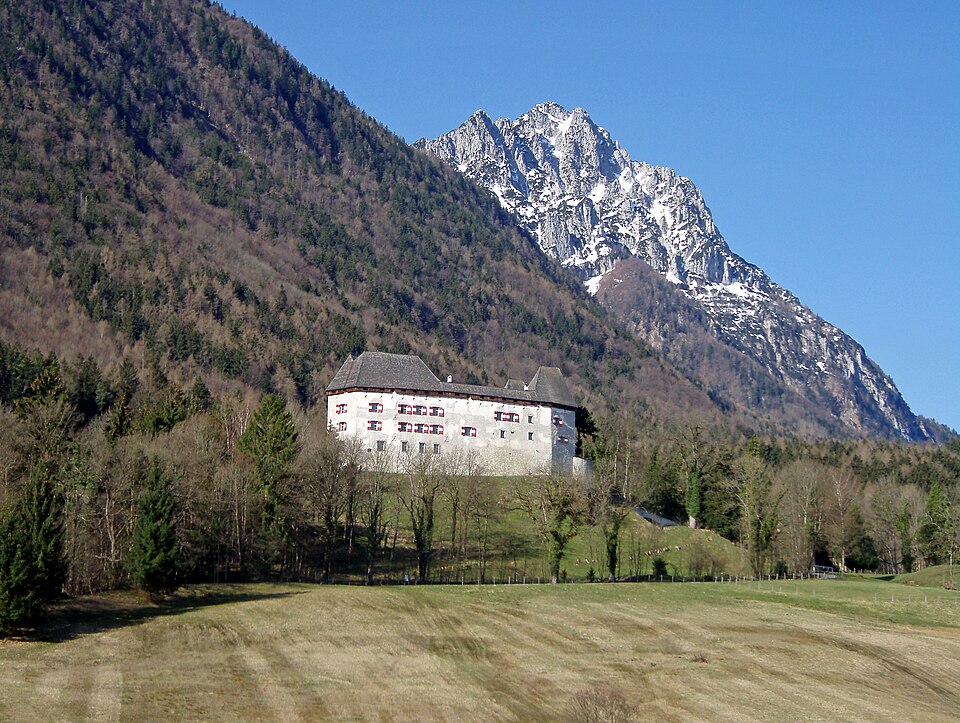 Dach-Fachbetriebe in Piding: Schloss – Foto: Wald1siedel Dach-Fachbetriebe in Piding: Schloss