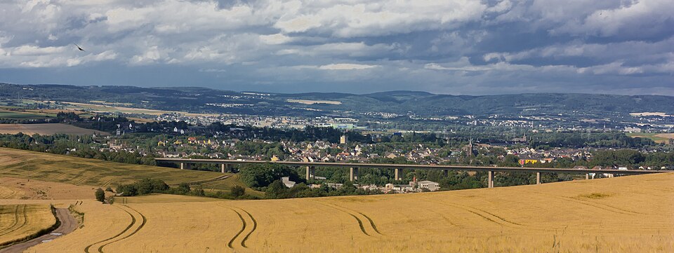 Dach-Fachbetriebe in Plaidt: Stadtansicht – Foto: ChillingGrizzly Dach-Fachbetriebe in Plaidt: Stadtansicht