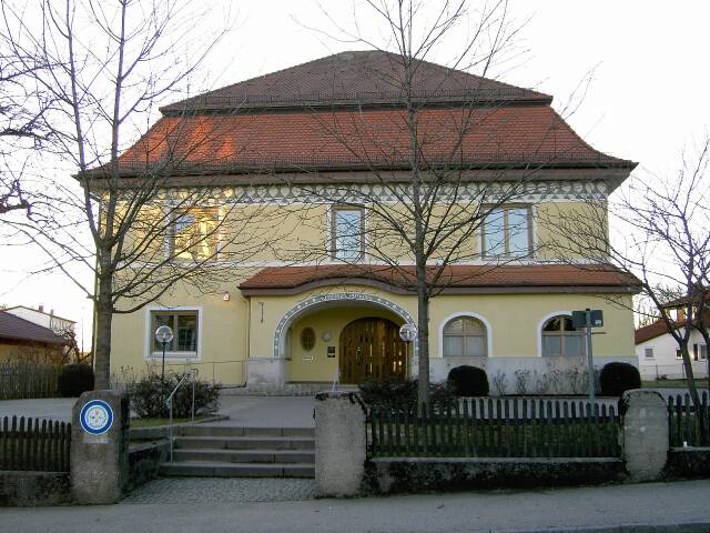 Dach-Fachbetriebe in Pöcking: Stadtansicht – Foto: Alexander.stohr Dach-Fachbetriebe in Pöcking: Stadtansicht
