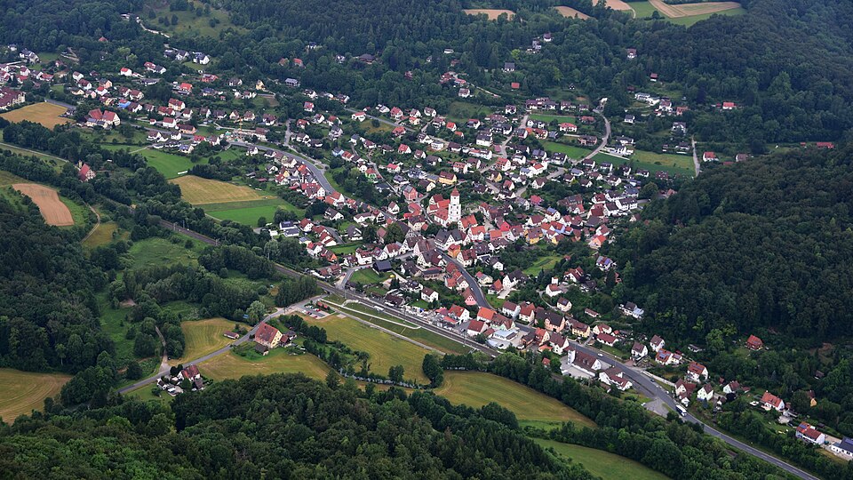 Dach-Fachbetriebe in Pommelsbrunn: Stadtansicht