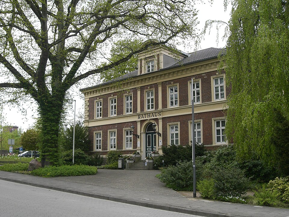 Dach-Fachbetriebe in Preetz: Rathaus