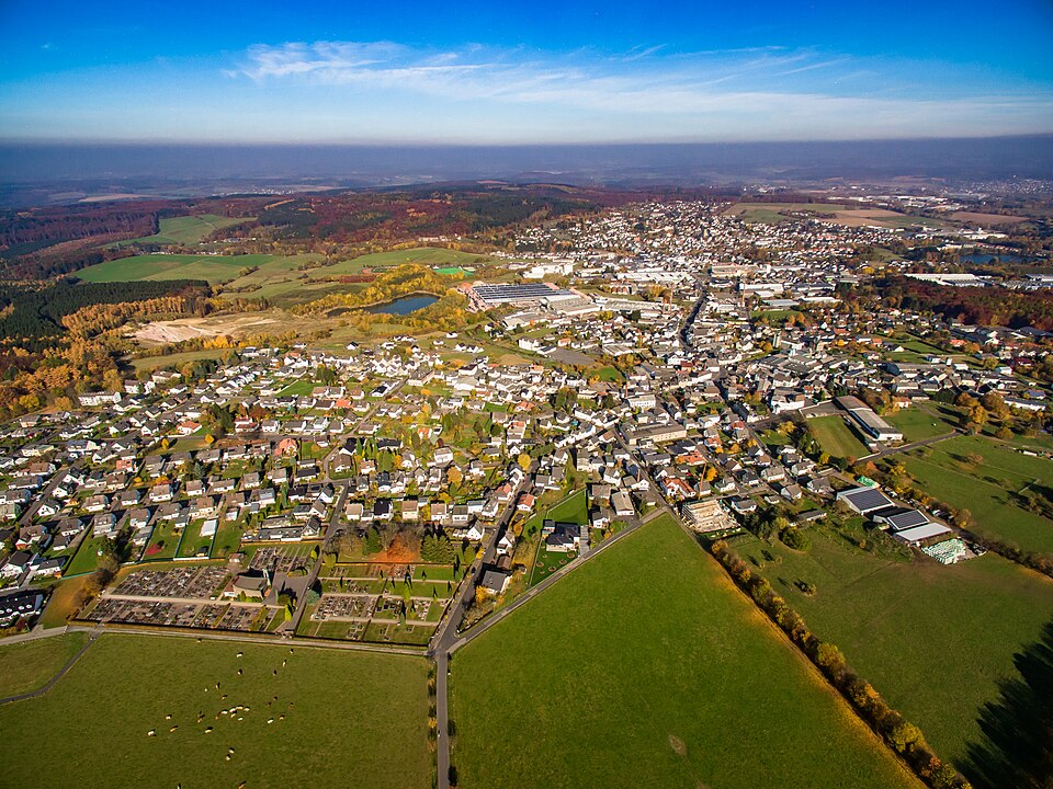 Dach-Fachbetriebe in Ransbach-Baumbach: Stadtansicht – Foto: RaBaWorx Dach-Fachbetriebe in Ransbach-Baumbach: Stadtansicht
