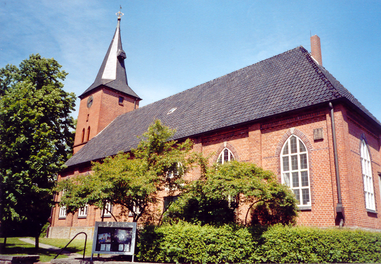 Dach-Fachbetriebe in Ritterhude: Kirche Dach-Fachbetriebe in Ritterhude: Kirche
