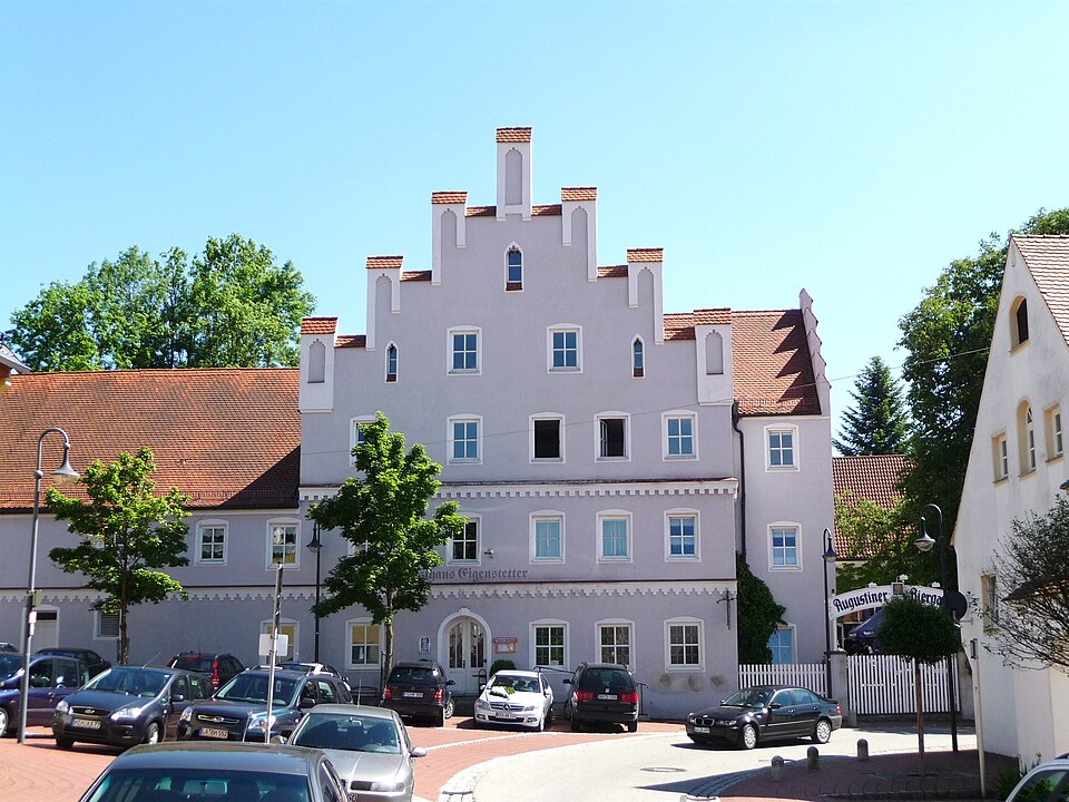 Dach-Fachbetriebe in Rottenburg an der Laaber: Brauereigasthof