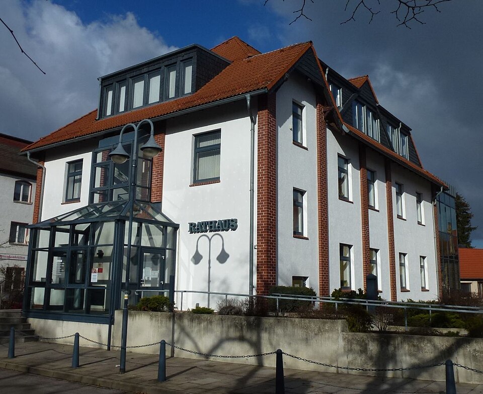 Dach-Fachbetriebe in Sandersdorf: Stadtansicht – Foto: Tnemtsoni Dach-Fachbetriebe in Sandersdorf: Stadtansicht