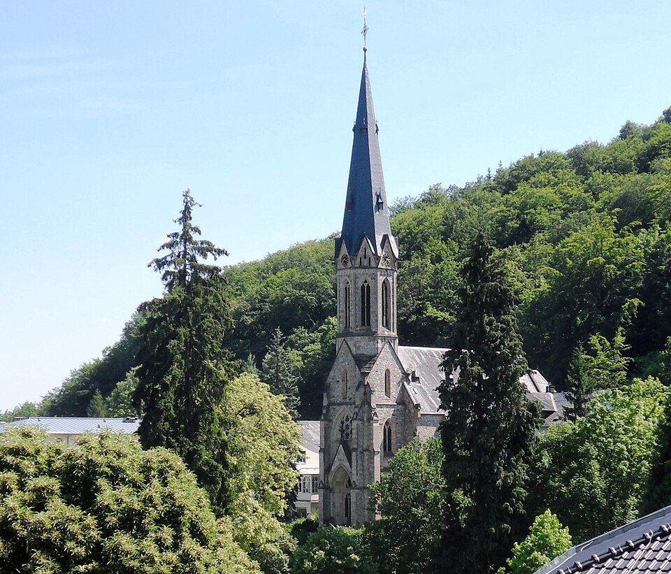 Dach-Fachbetriebe in Schlangenbad: Stadtansicht – Foto: Brühl Dach-Fachbetriebe in Schlangenbad: Stadtansicht