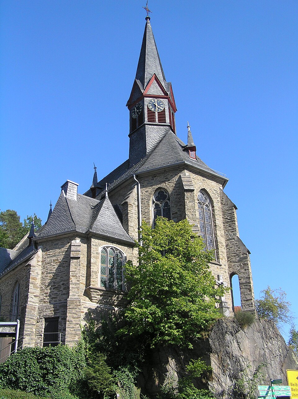 Dach-Fachbetriebe in Schmitten: Kirche – Foto: Karsten11 Dach-Fachbetriebe in Schmitten: Kirche