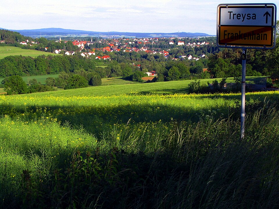 Dach-Fachbetriebe in Schwalmstadt: Stadtansicht – Foto: Oliver Deisenroth Dach-Fachbetriebe in Schwalmstadt: Stadtansicht