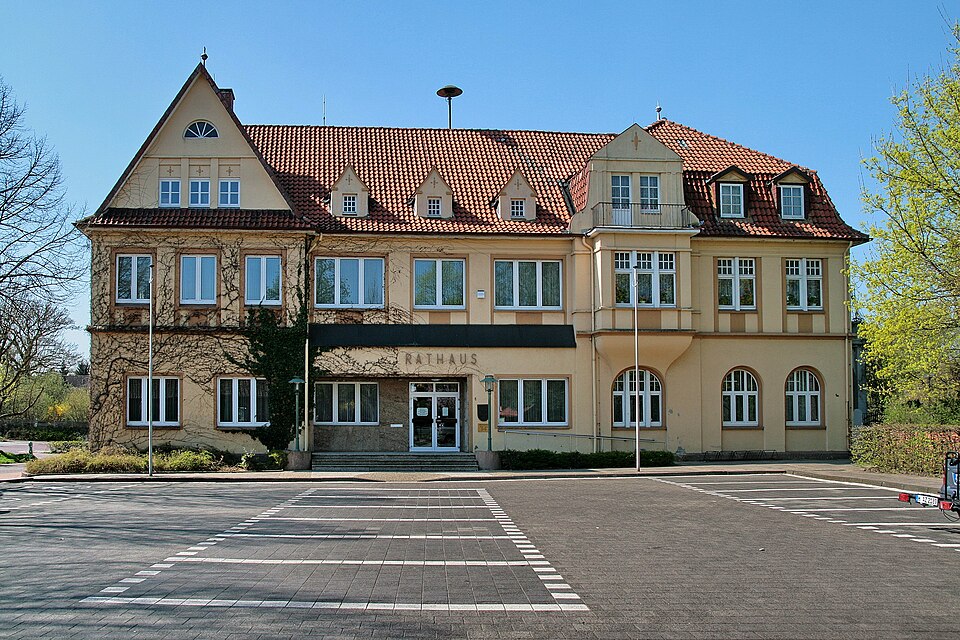 Dach-Fachbetriebe in Schwarmstedt: Rathaus