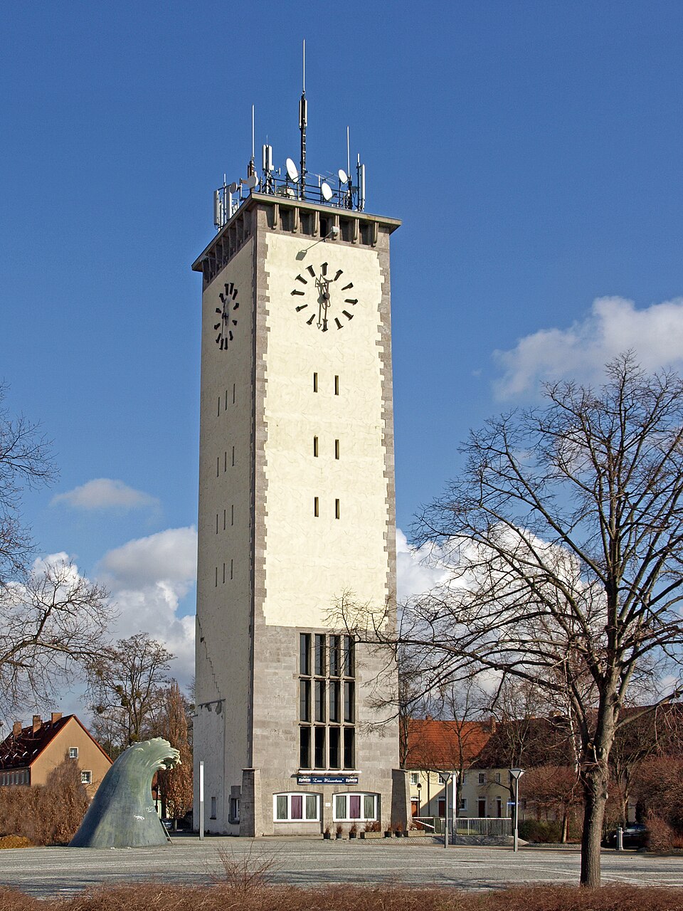 Dach-Fachbetriebe in Schwarzheide: Wasserturm – Foto: Oberlausitzerin64 Dach-Fachbetriebe in Schwarzheide: Wasserturm