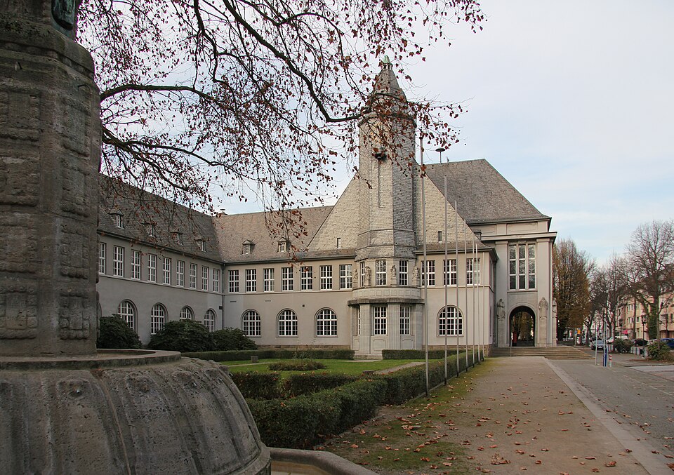 Dach-Fachbetriebe in Schwerte: Rathaus – Foto: Helfmann Dach-Fachbetriebe in Schwerte: Rathaus