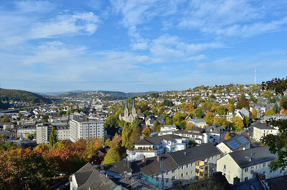 Dach-Fachbetriebe in Siegen: Stadtansicht – Foto: ngocchat1014 Dach-Fachbetriebe in Siegen: Stadtansicht