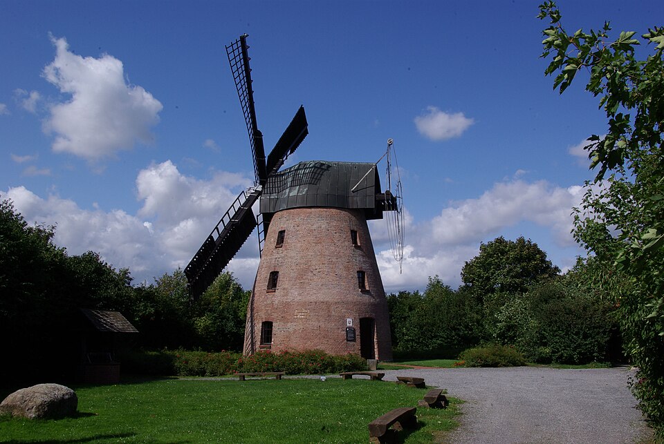 Dach-Fachbetriebe in Söhlde: Windmuehle – Foto: Clemensfranz Dach-Fachbetriebe in Söhlde: Windmuehle