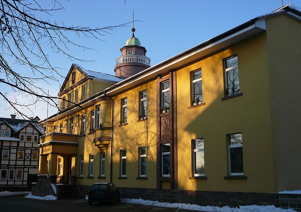 Dach-Fachbetriebe in Stadtoldendorf: Rathaus – Foto: Jan Stubenitzky Dach-Fachbetriebe in Stadtoldendorf: Rathaus