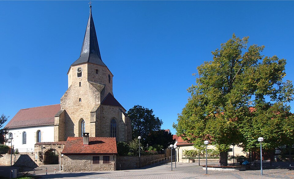 Dach-Fachbetriebe in Tamm: Kirche-Kelter