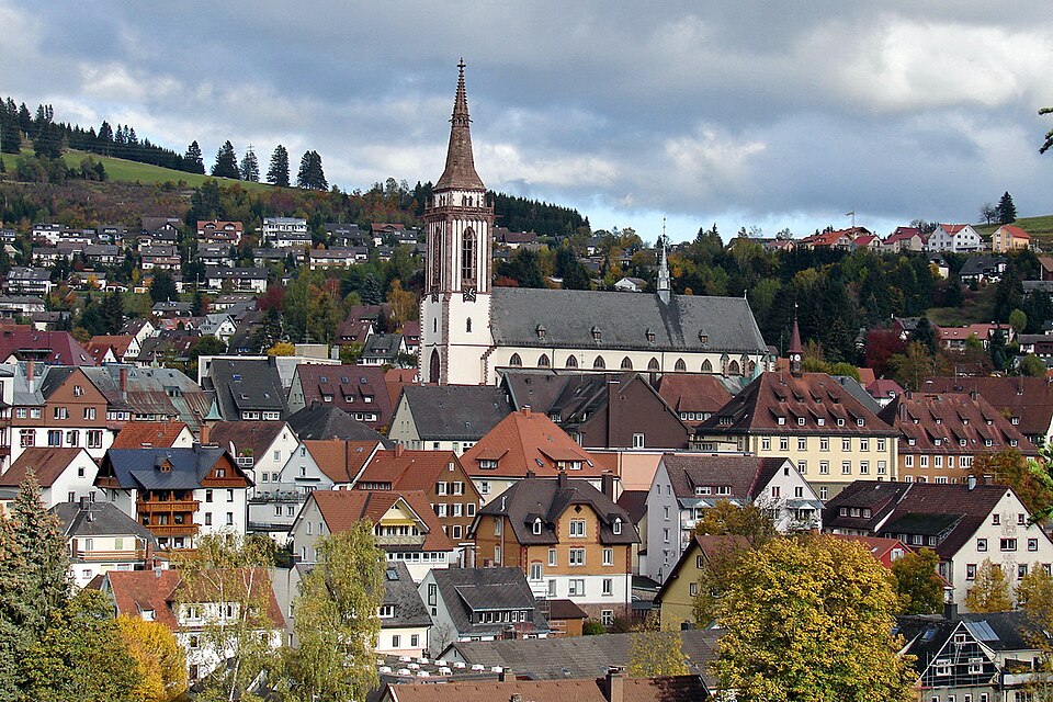 Dach-Fachbetriebe in Titisee-Neustadt: St.-Jakobus-Münster – Foto: Helmlechner Dach-Fachbetriebe in Titisee-Neustadt: St.-Jakobus-Münster