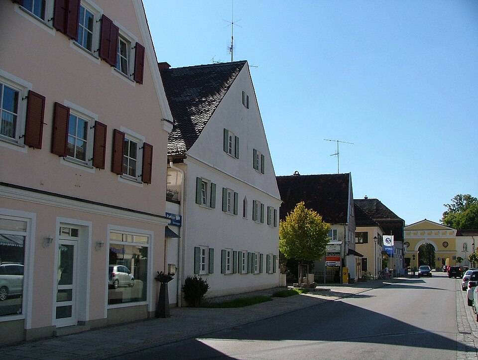 Dach-Fachbetriebe in Türkheim: Maximilian Phillip Straße – Foto: Richard Mayer Dach-Fachbetriebe in Türkheim: Maximilian Phillip Straße