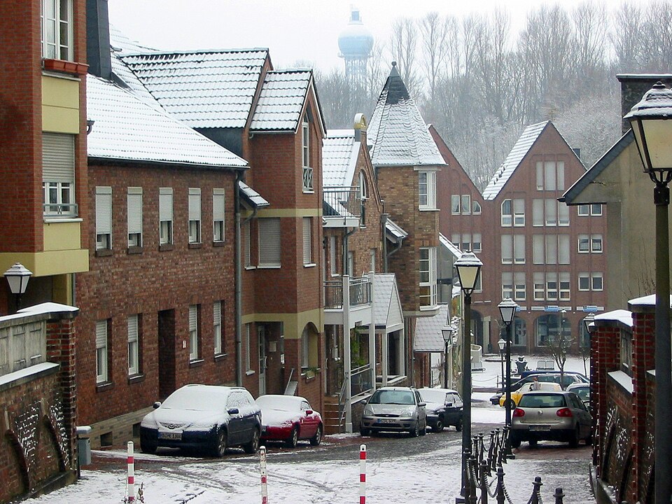 Dach-Fachbetriebe in Übach-Palenberg: Stadtansicht