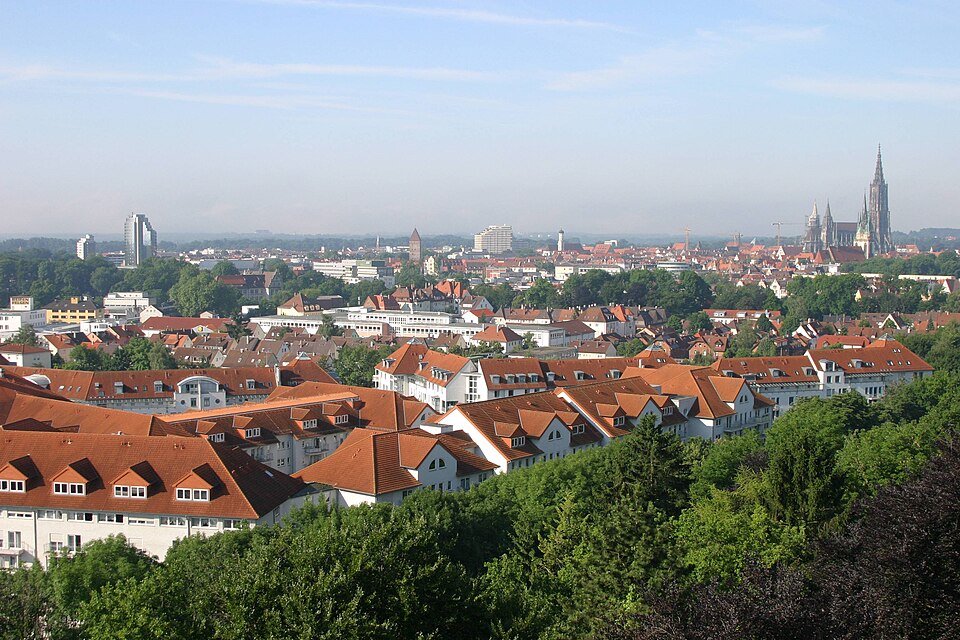 Dach-Fachbetriebe in Ulm: Stadtansicht – Foto: Ingo Stoeldt Dach-Fachbetriebe in Ulm: Stadtansicht