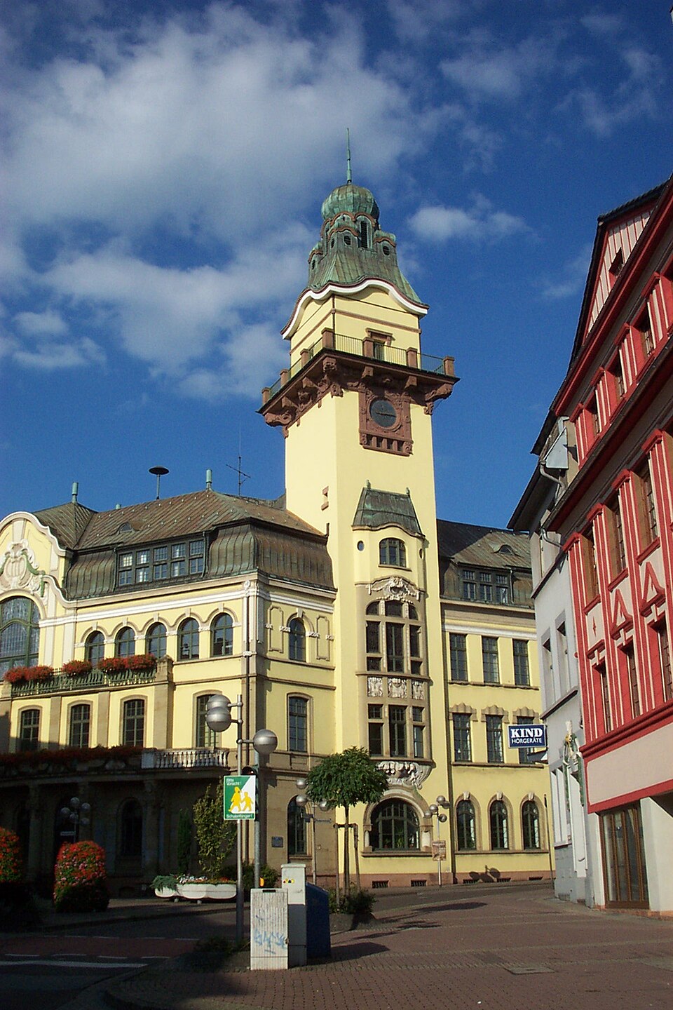 Dach-Fachbetriebe in Völklingen: Altes Rathaus