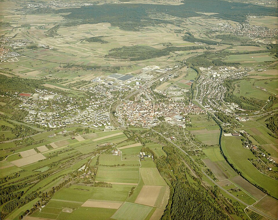 Dach-Fachbetriebe in Weil der Stadt: Luftbildarchiv – Foto: Erich Merkler Dach-Fachbetriebe in Weil der Stadt: Luftbildarchiv
