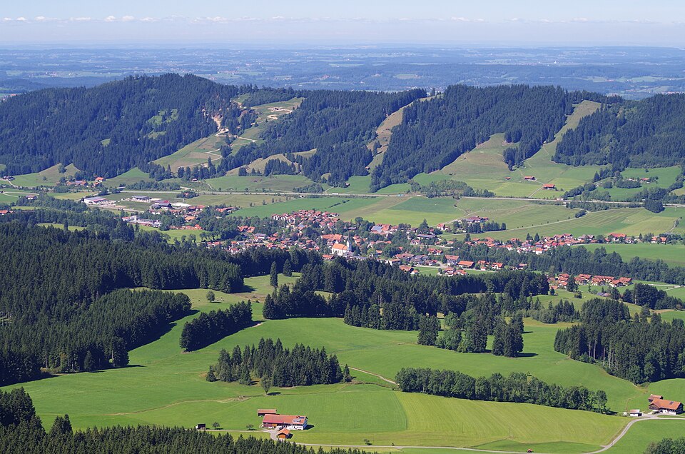 Dach-Fachbetriebe in Weitnau: Stadtansicht – Foto: Mst241 Dach-Fachbetriebe in Weitnau: Stadtansicht